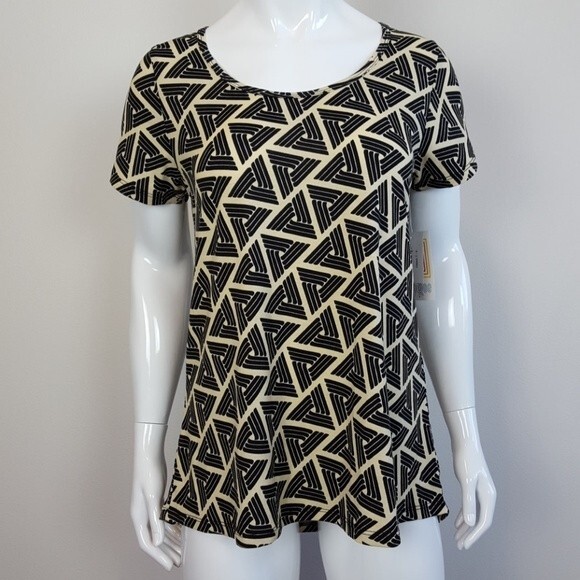 NEW LuLaRoe Black Geometric Classic Tee - Picture 1 of 7